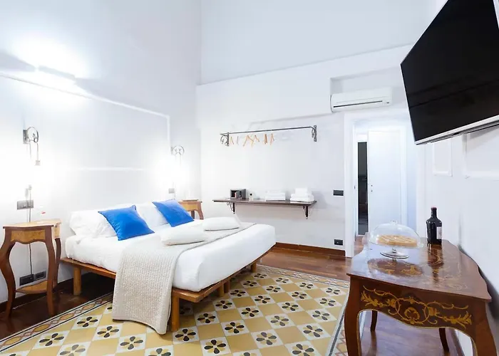 Affittacamere Palazzo Del Duca Piazza Navona Campo dei Fiori Piazza del Fico Guest House 3*