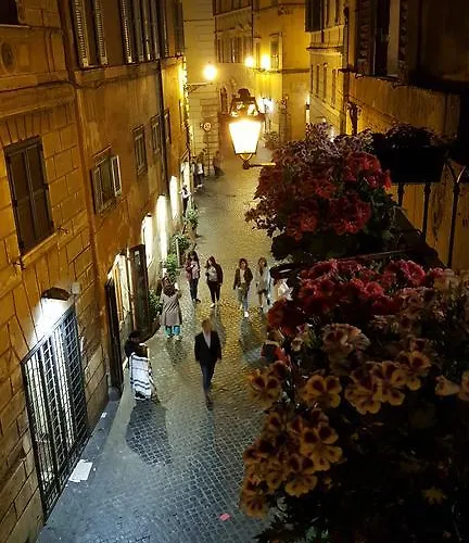 Affittacamere Palazzo Del Duca Piazza Navona Campo dei Fiori Piazza del Fico Guest House 3*