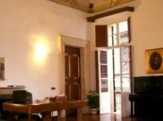 Konukevi Palazzo Del Duca Piazza Navona Campo Dei Fiori Piazza Del Fico 3*