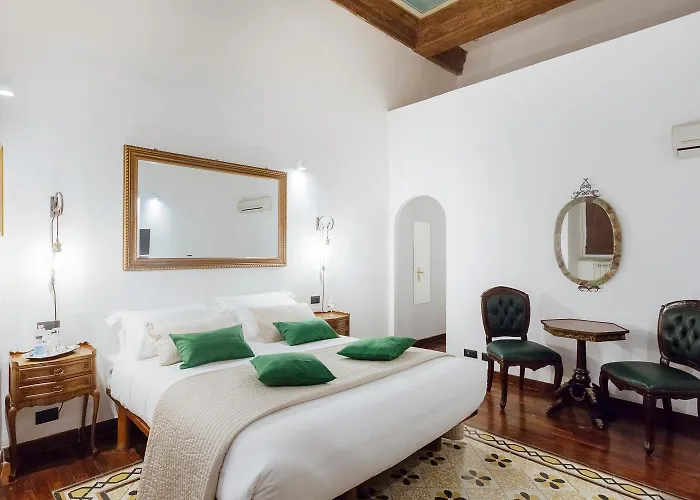Palazzo Del Duca Piazza Navona Campo dei Fiori Piazza del Fico Guest House Roma